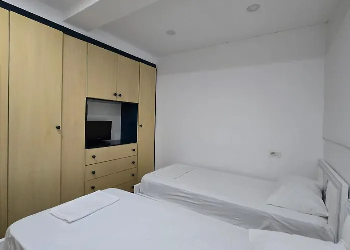Appartement Tirent Apartment-cozy 2-bedroom In Don Bosko Tirana